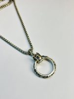 Vintage Silver-Toned Circular Pendant Necklace - Image 4