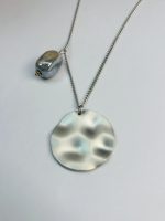 Silver-Toned Hammered Disc and Baroque Pearl Pendant Necklace - Image 2
